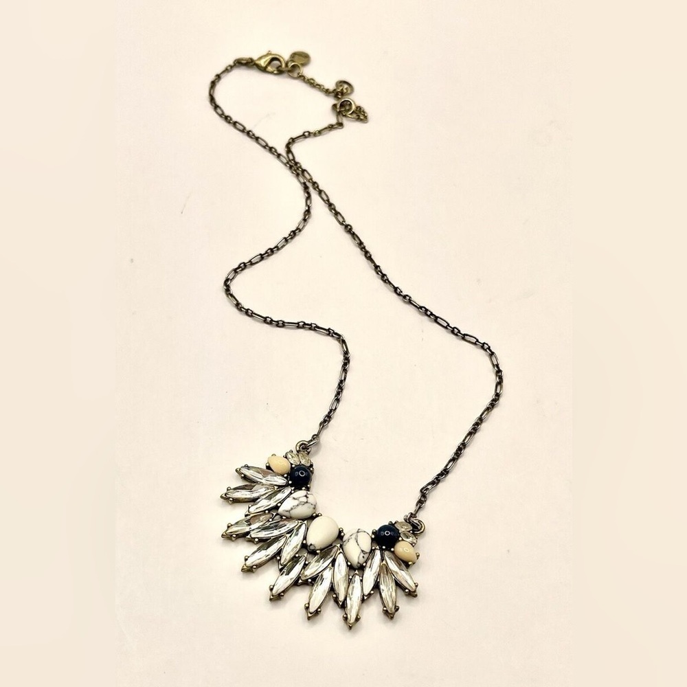 Chloe & Isabel Morningtide East-West Adjustable Pendant Necklace